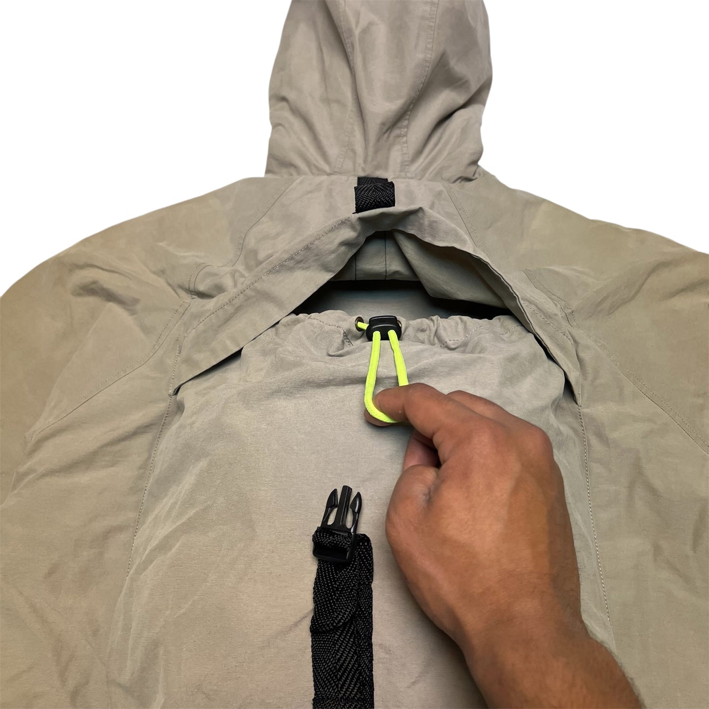 00’ Dkny Asymmetric Backpack Jacket