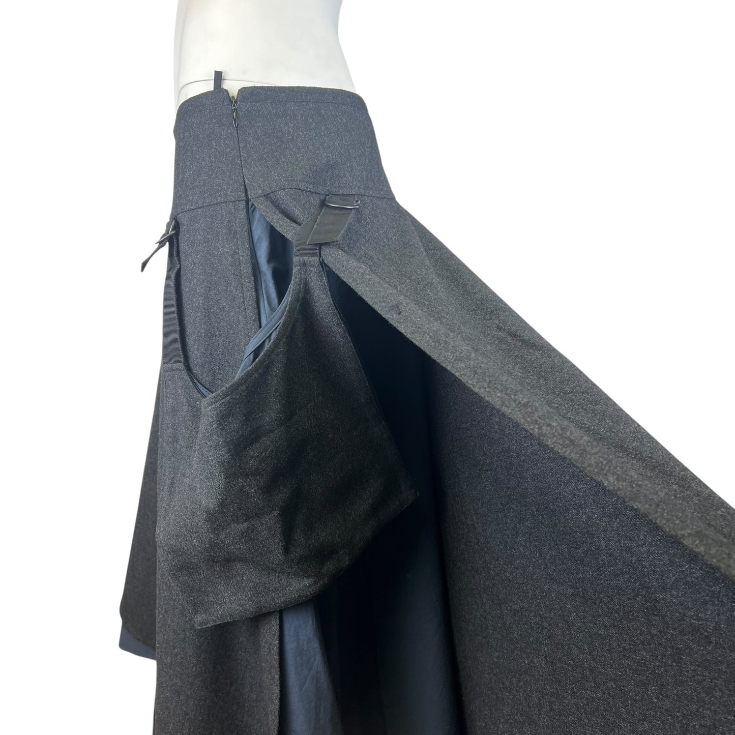 00’ Armani Jeans Detachable pockets maxi skirt