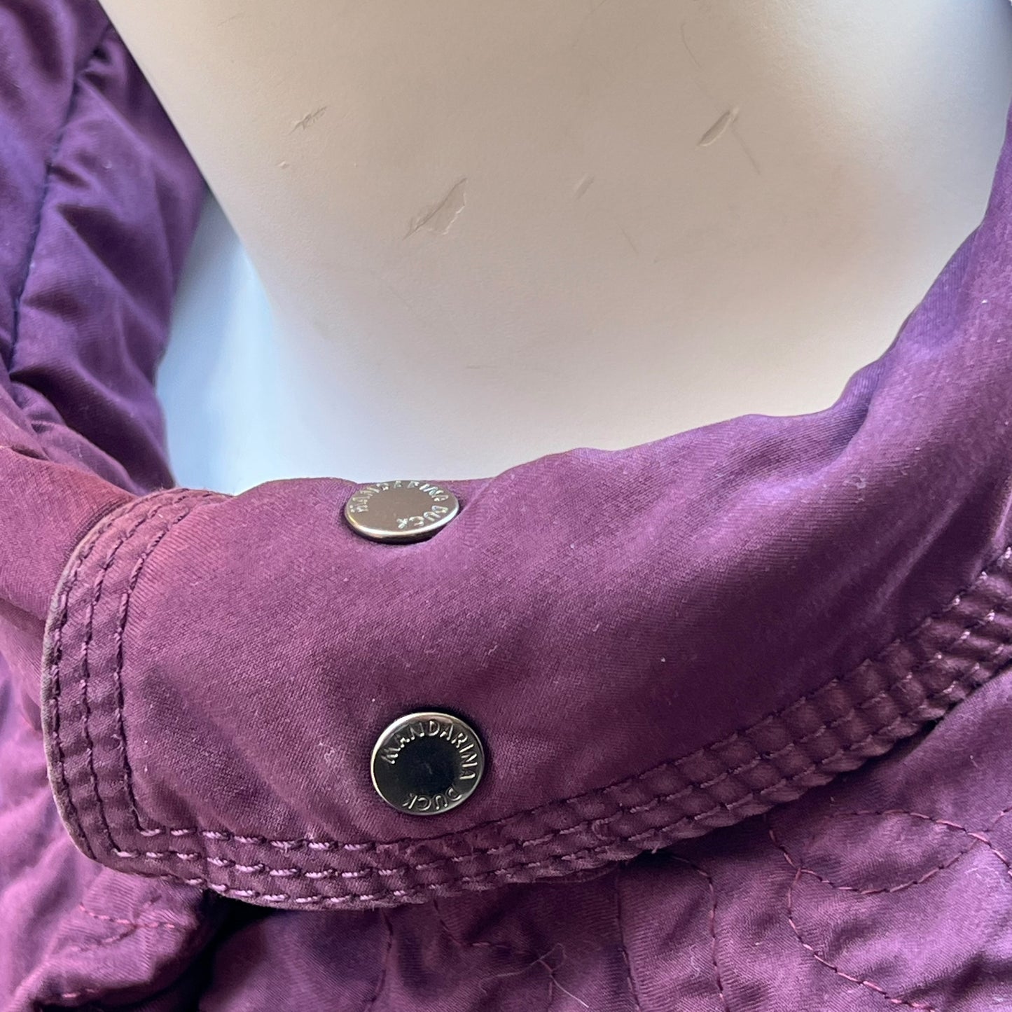 00s Mandarina duck Pleated Effect light Puffer jacket