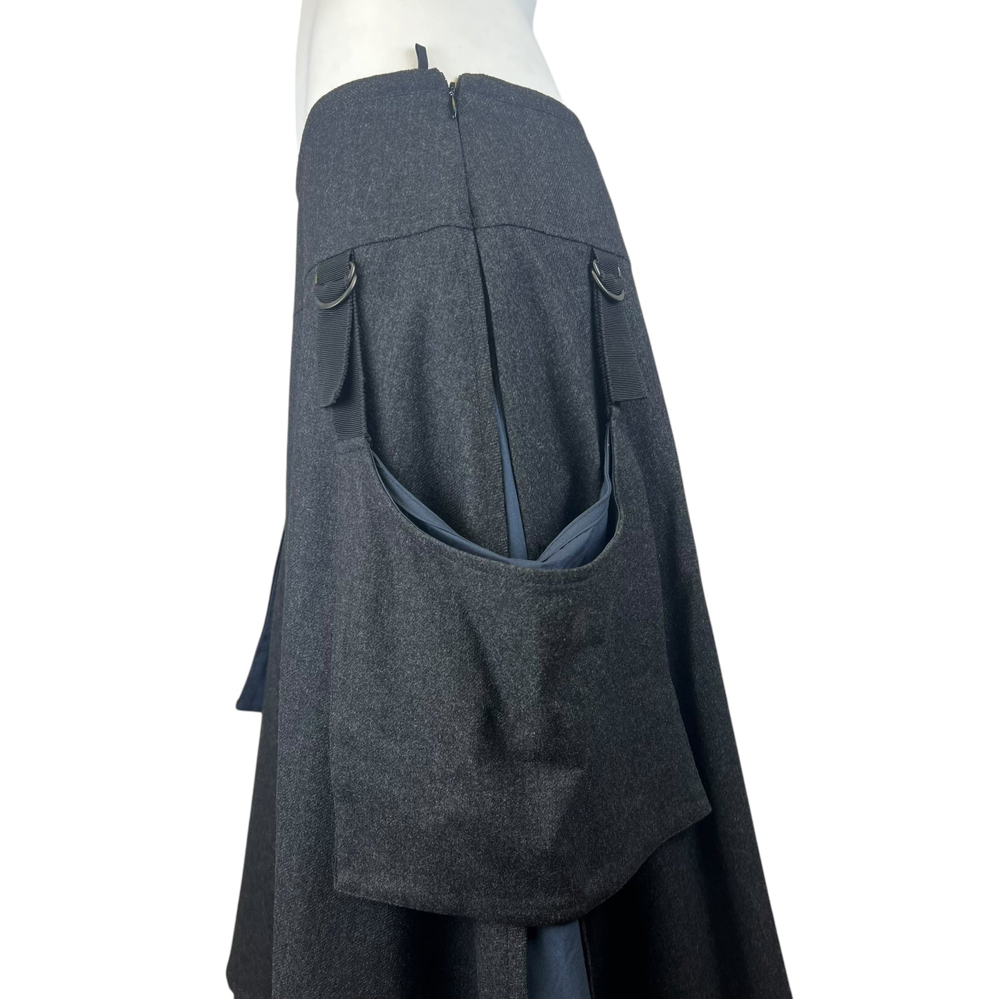 00’ Armani Jeans Detachable pockets maxi skirt